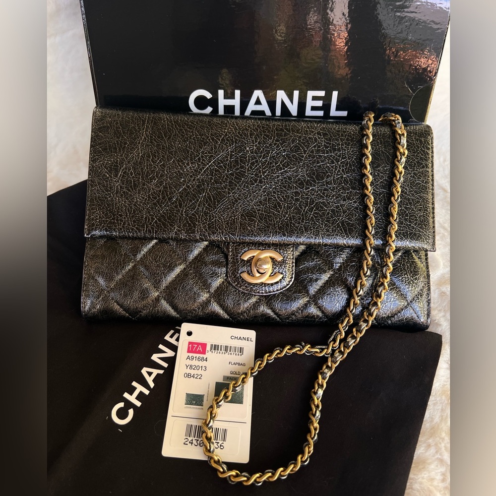 🔥RARE CHANEL METALIC CRACKLED CHAIN CLUTCH,CROSSBODY BAG